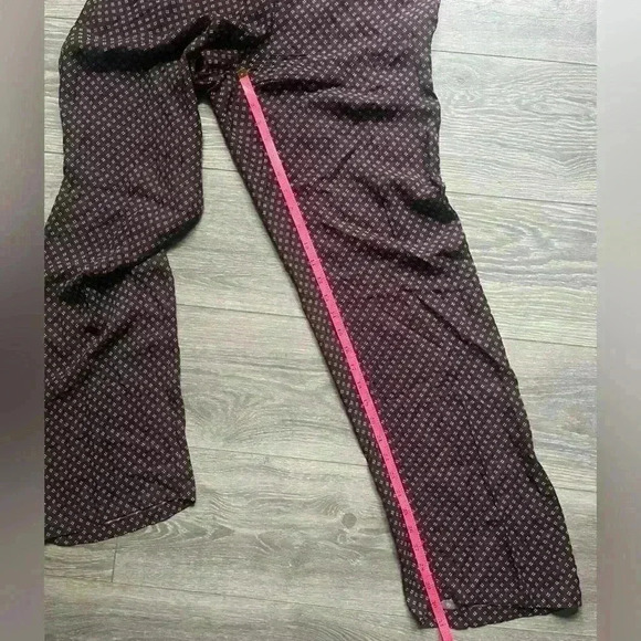 Theory Wide Leg Navy Wine White 100% Silk Patterned Pqnts Size S - Picture 8 of 8